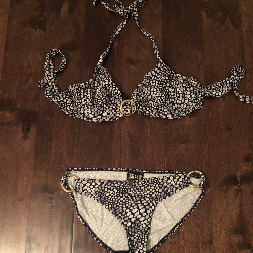 Black and white bathing suit